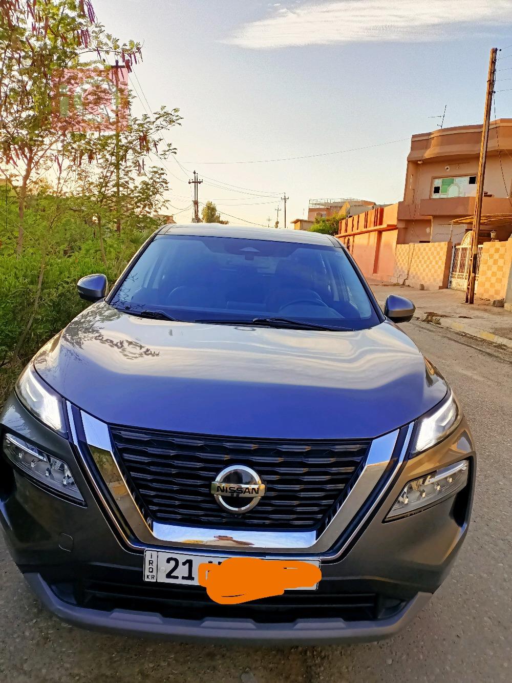 نیسان رۆگ